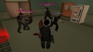 Bitky v policejní stanici! 